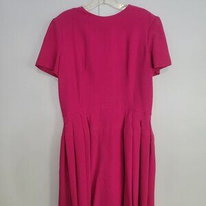 McQueen Short sleeve pleated skirt dress